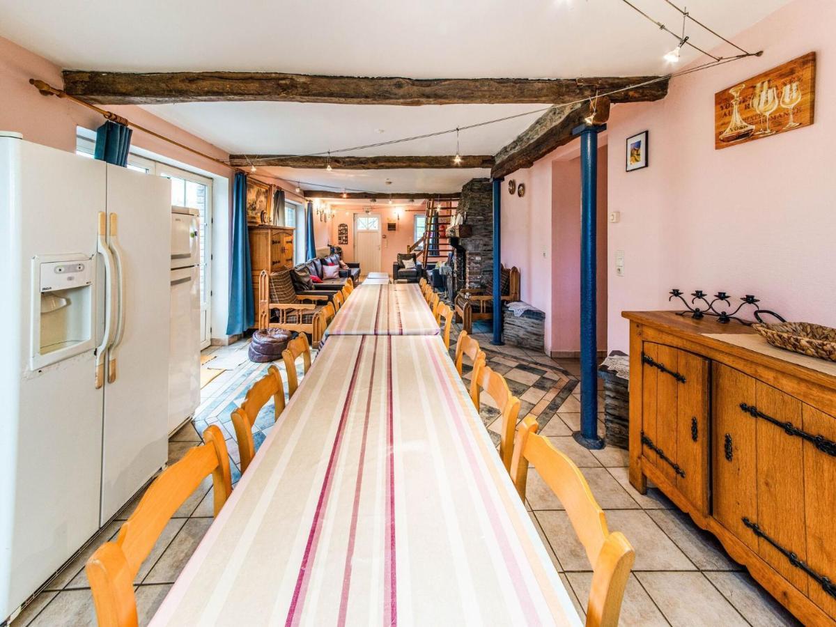 Beautiful Farmhouse In Brisy With Sauna エクステリア 写真