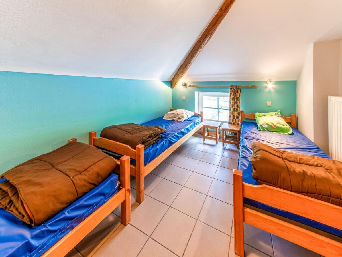 Beautiful Farmhouse In Brisy With Sauna エクステリア 写真