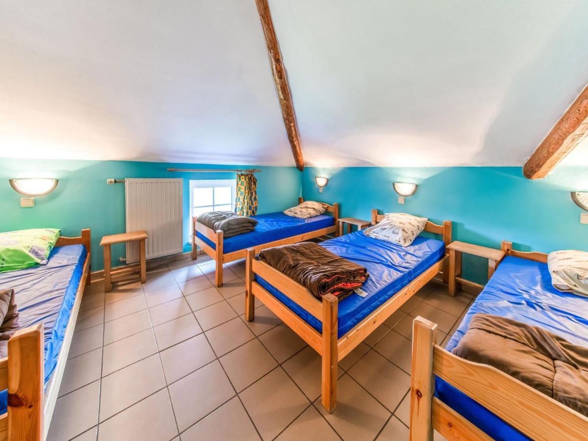 Beautiful Farmhouse In Brisy With Sauna エクステリア 写真