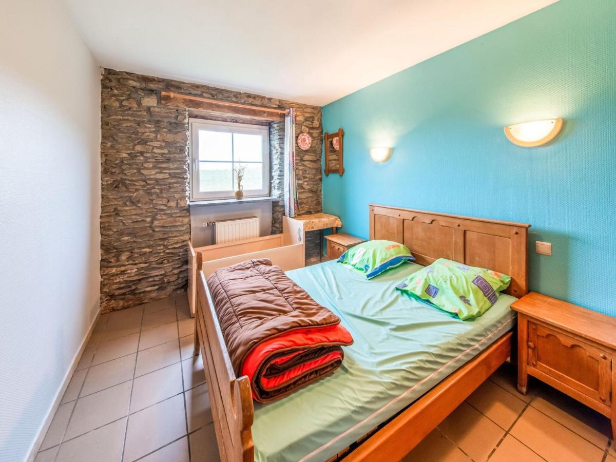 Beautiful Farmhouse In Brisy With Sauna エクステリア 写真