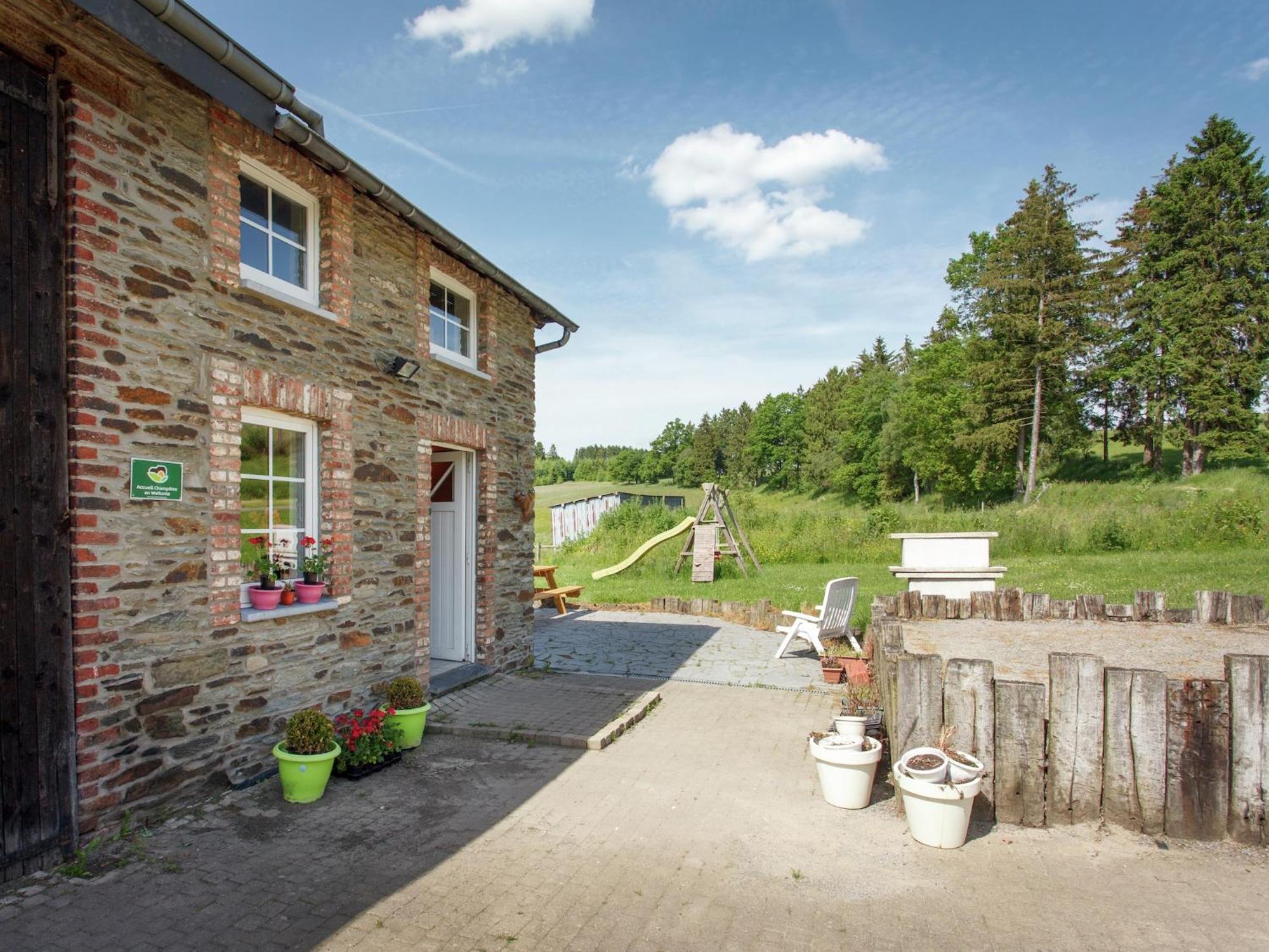 Beautiful Farmhouse In Brisy With Sauna エクステリア 写真